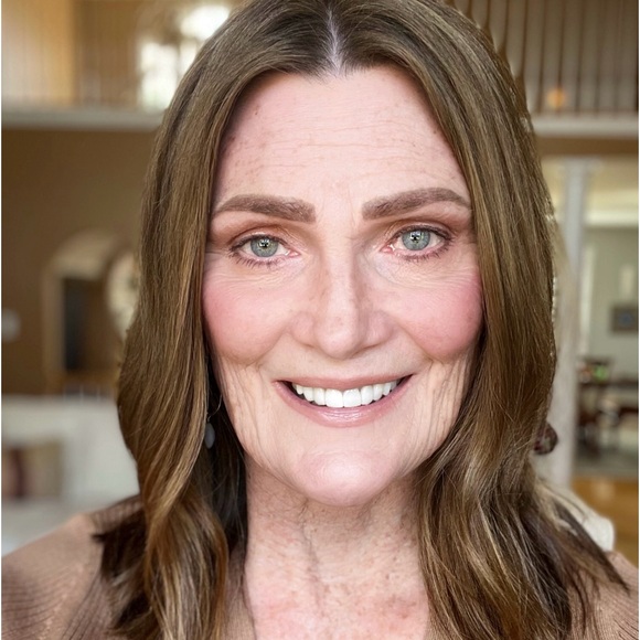 Meet your Posher, Lee - Picture 2 of 2